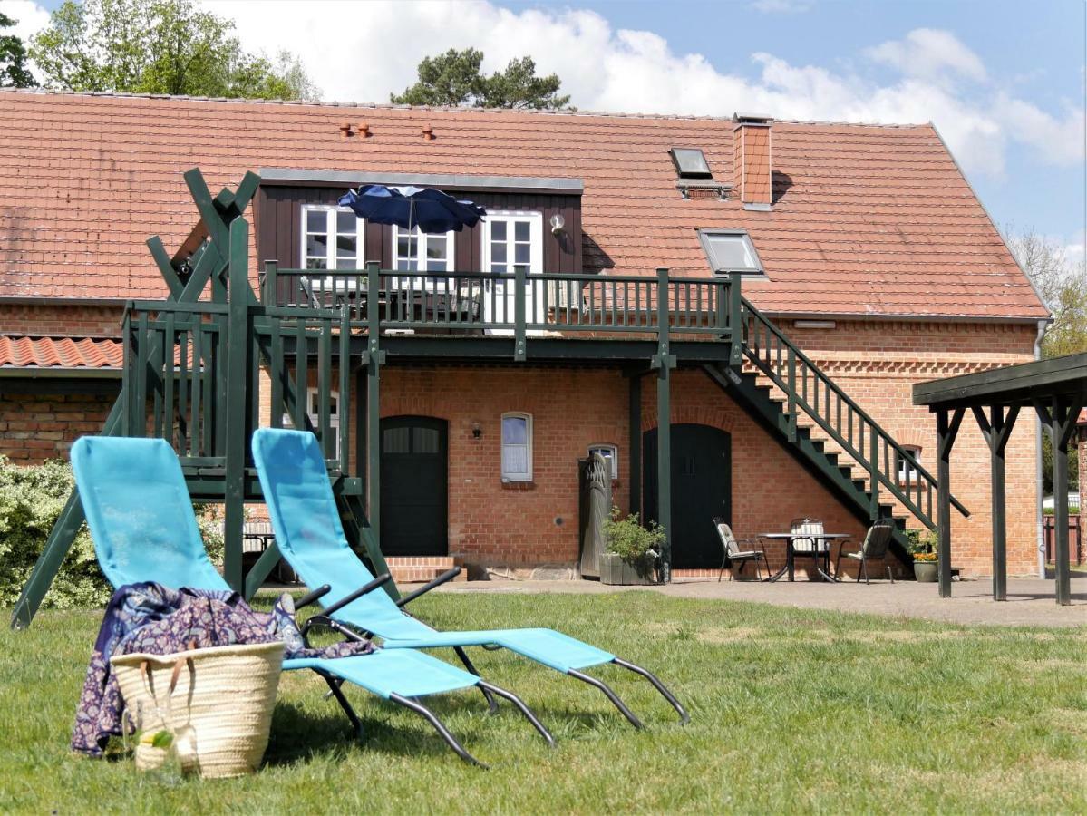 Lindenhof Wohnung 2, Erdgeschoss Vipperow Екстер'єр фото